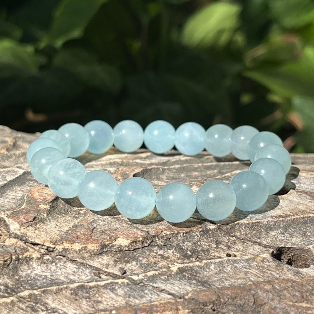 10mm stretchable light blue aquamarine Bracelet‎